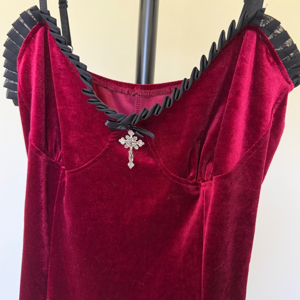 Y2K Burgundy Velvet Cross Lace Mini Dress Gothic Dark Romantic XL Whimsigoth - Picture 2 of 9